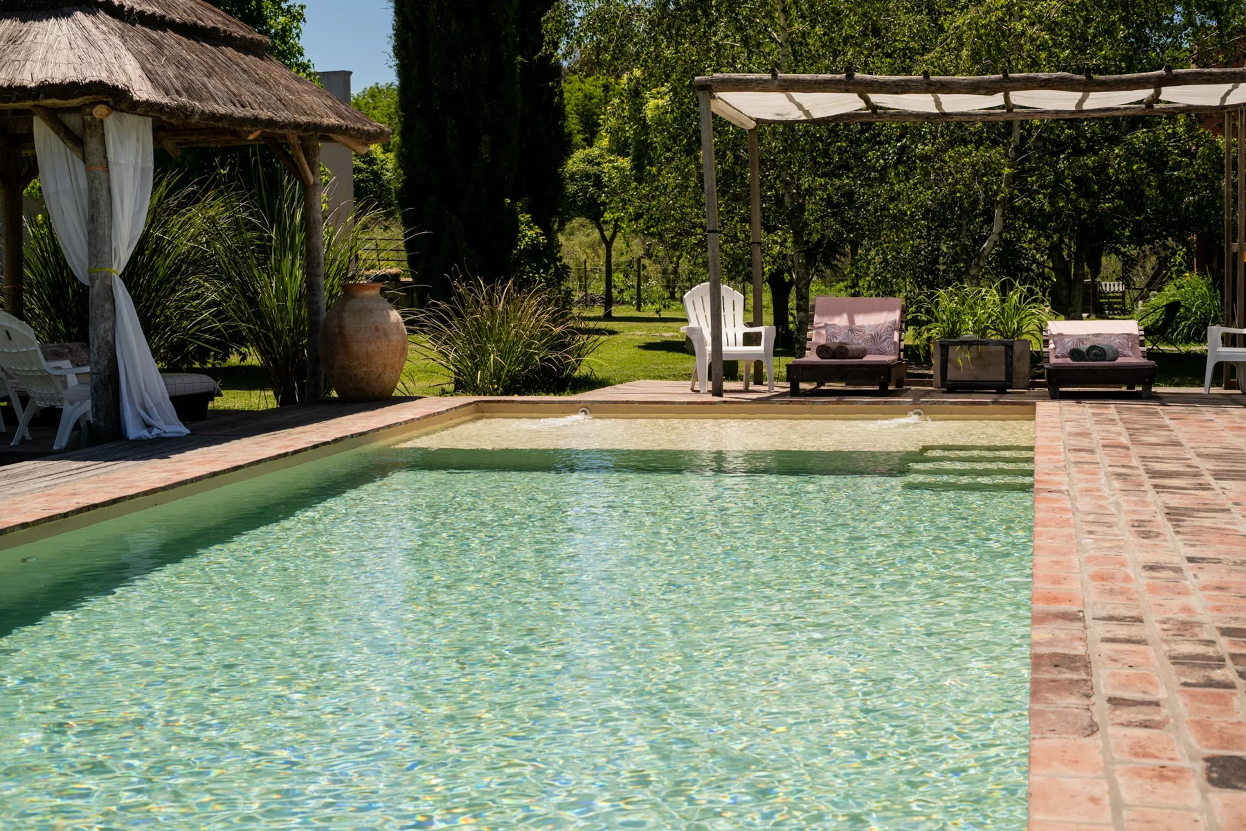 la piscina