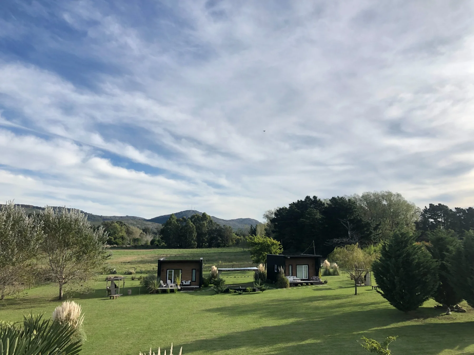 el predio y jardín